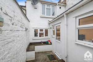 Photo 10- click for photo gallery